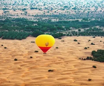 Dubai Hot Air Balloon with Breakfast, Quad Bike & Dune Bashing